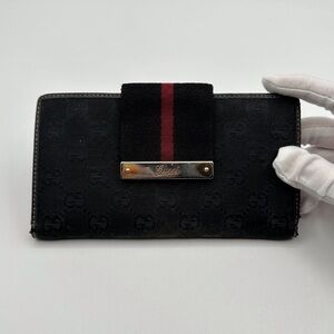 Gucci Sherry Black Monogram Wallet